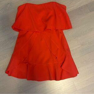 Strapless formal dress